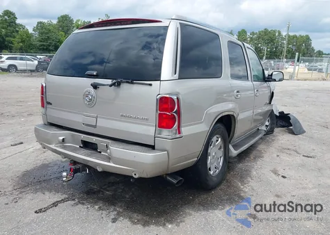 2005 Cadillac Escalade Standard z USA, uszkodzony, nr VIN 1GYEK63N65R149987